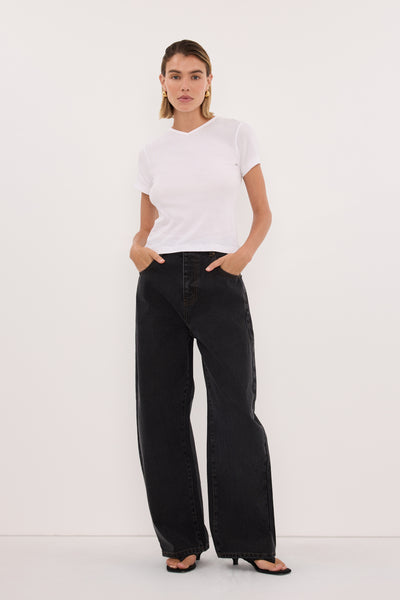 Joanna wearing FRANK BLACK RINSE RELAXED JEAN