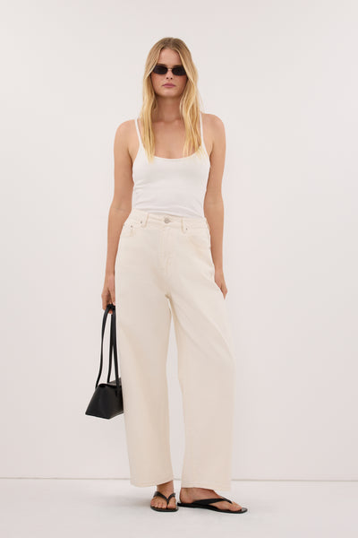 Zoe wearing FRANK CREAM RELAXED JEAN