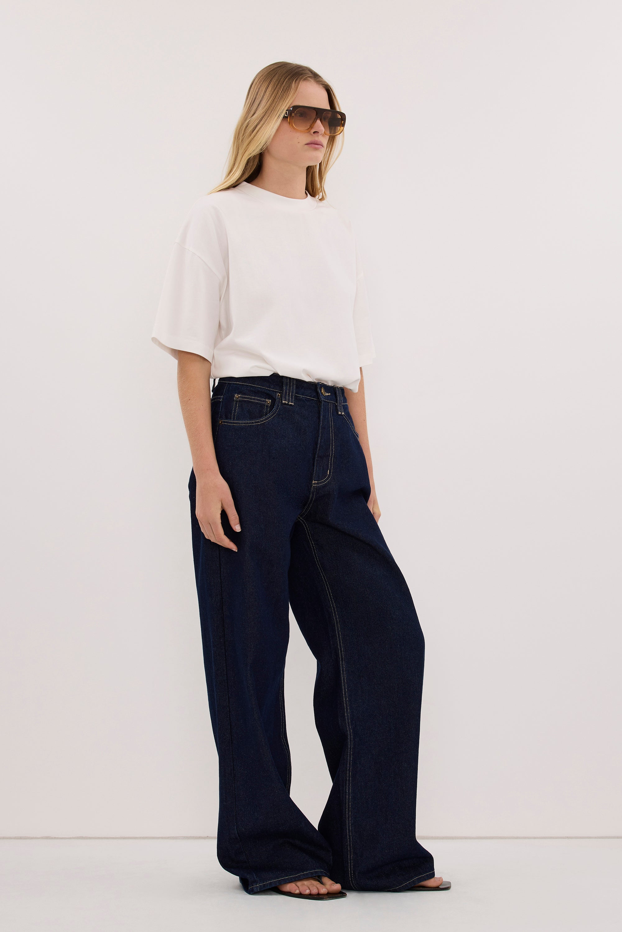REAGAN 2.0 INDIGO SLOUCHY JEAN