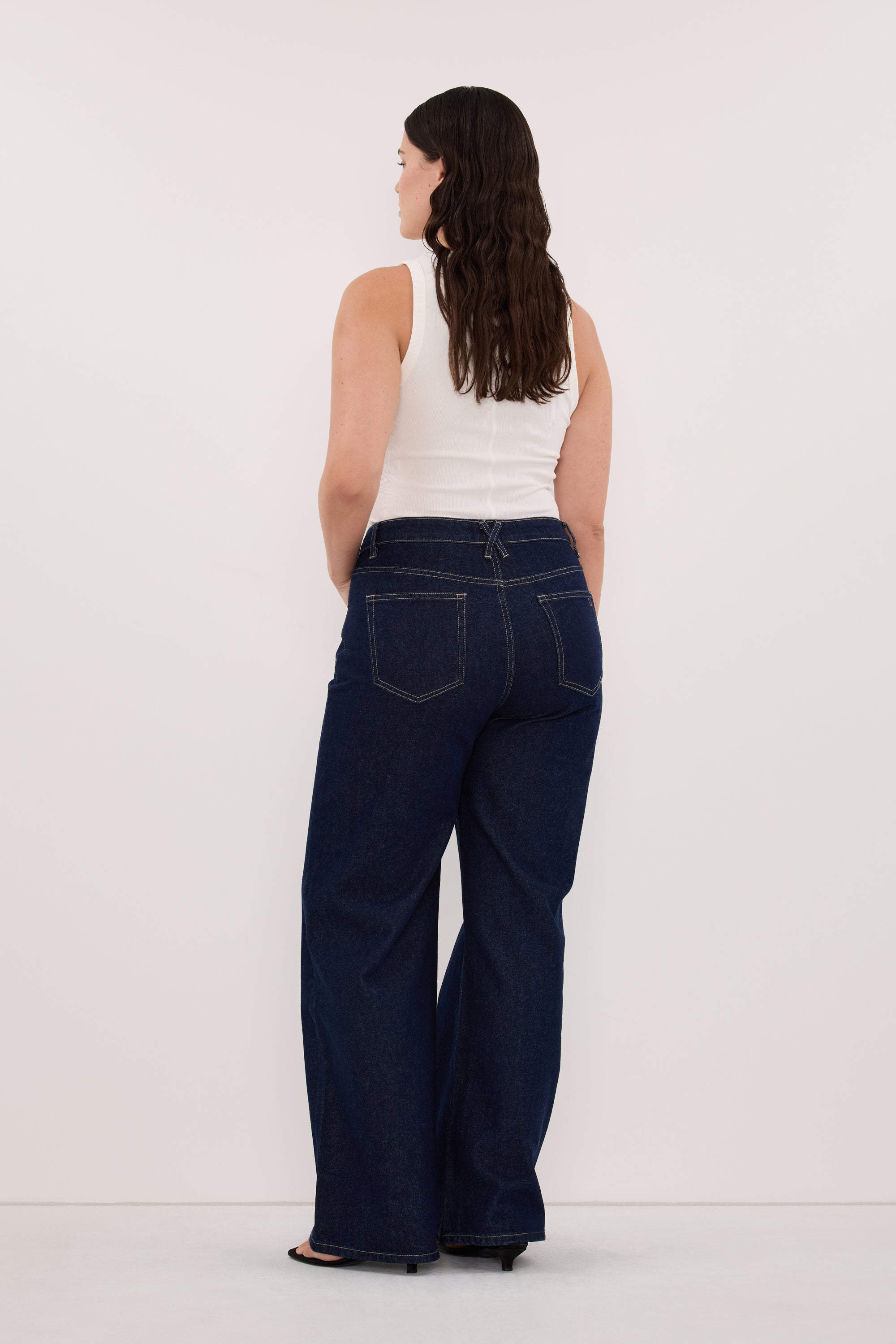 REAGAN 2.0 INDIGO SLOUCHY JEAN