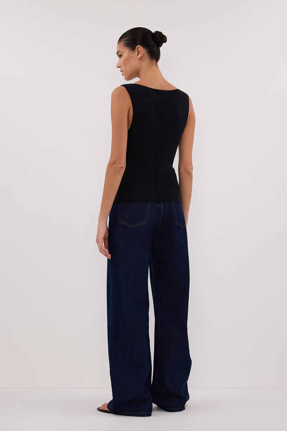 OWEN BLACK BOAT NECK TOP | Dissh