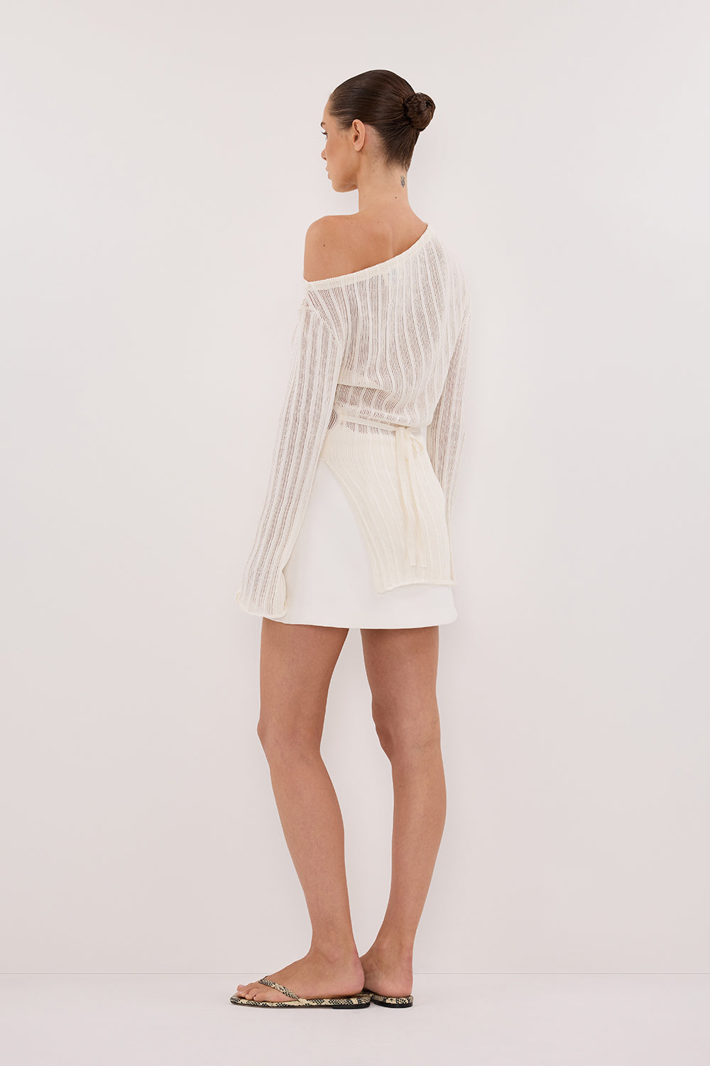 BOWIE IVORY LONG SLEEVE KNIT TOP
