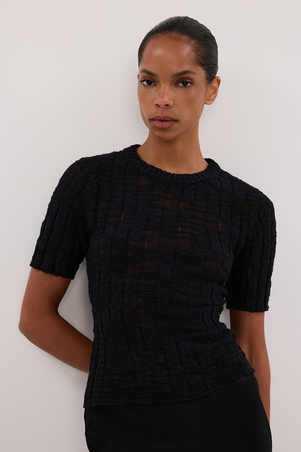 CIA BLACK CAP SLEEVE KNIT TEE