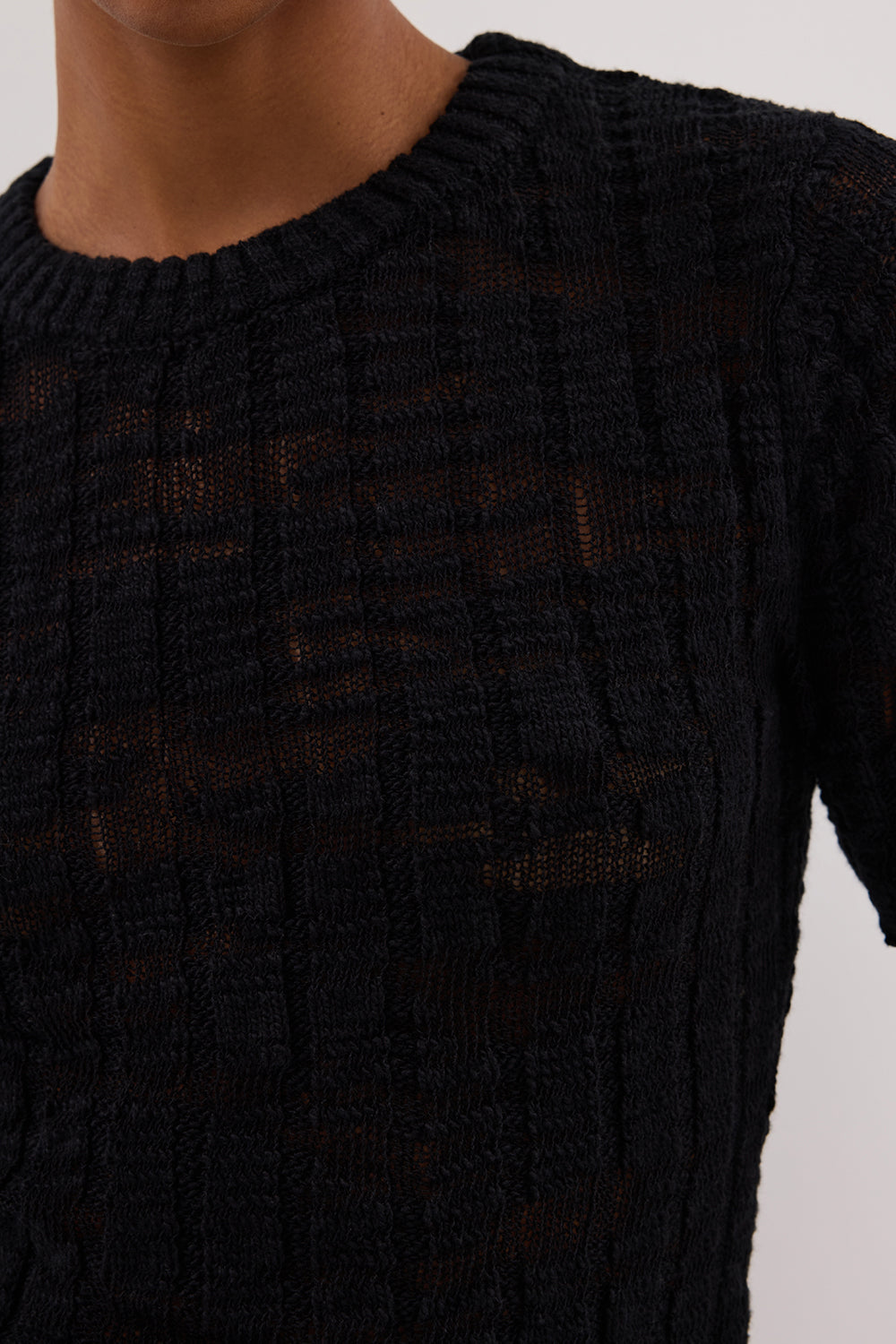 CIA BLACK CAP SLEEVE KNIT TEE