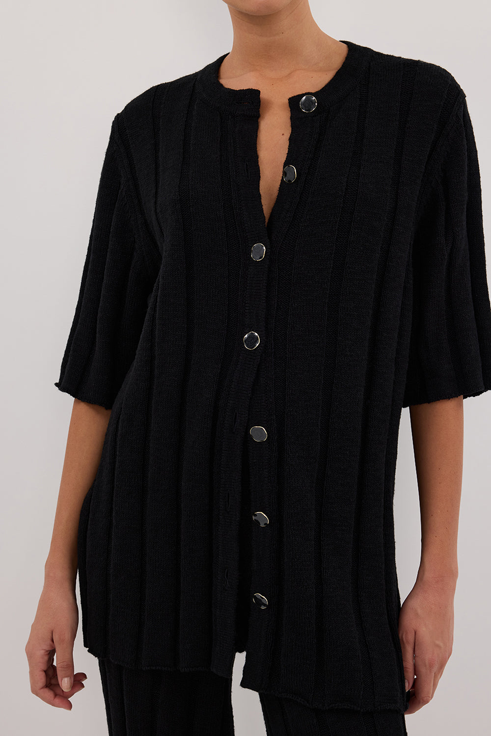 JAZZ BLACK BUTTON KNIT SHIRT