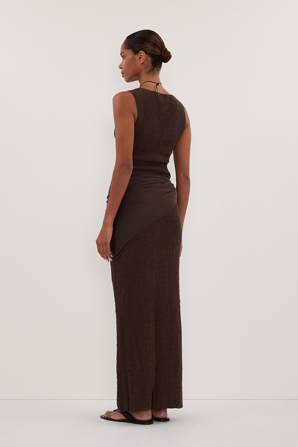 MELISSA CHOCOLATE SLEEVELESS KNIT TOP