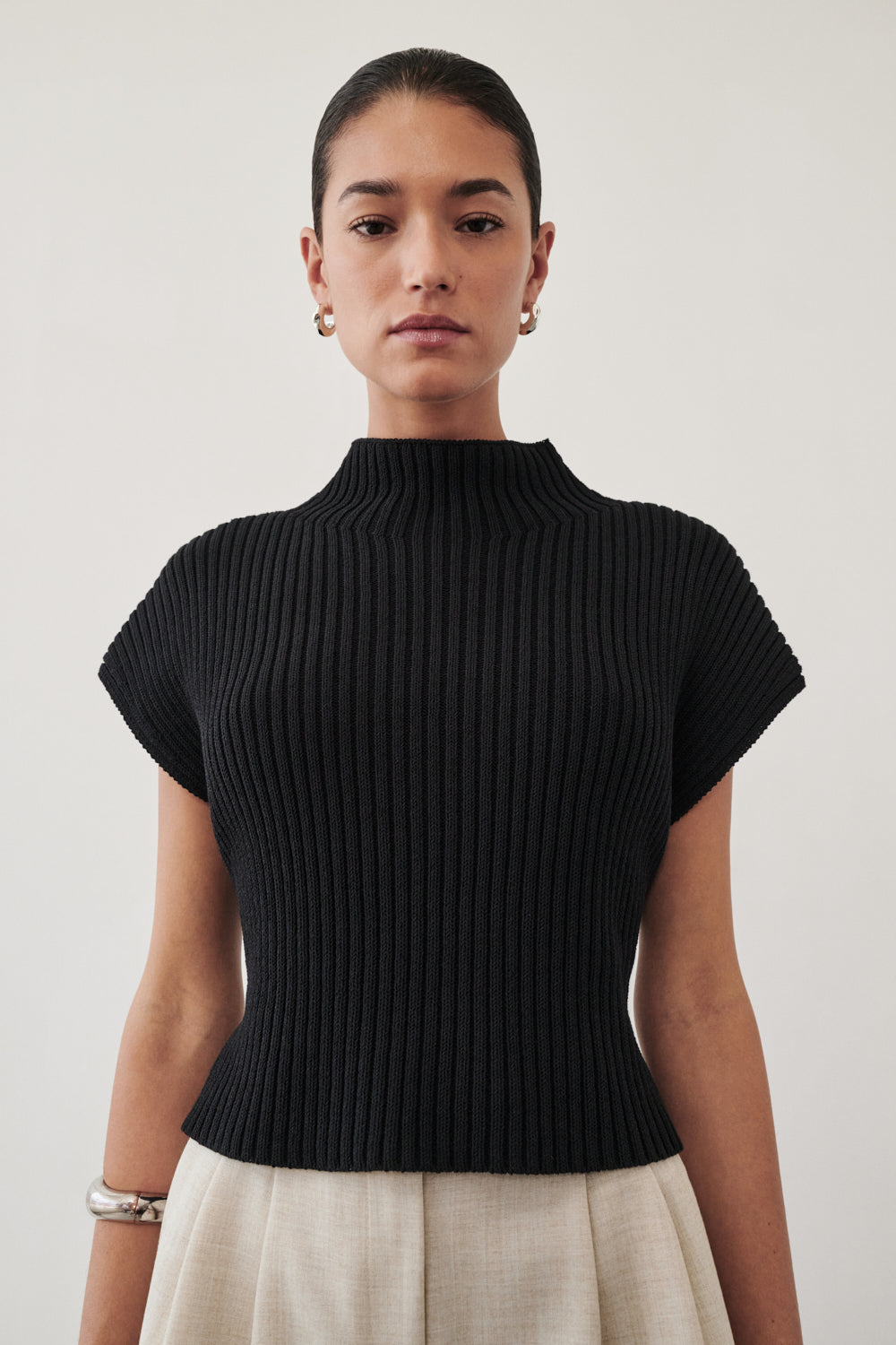 DELLA BLACK KNIT TOP