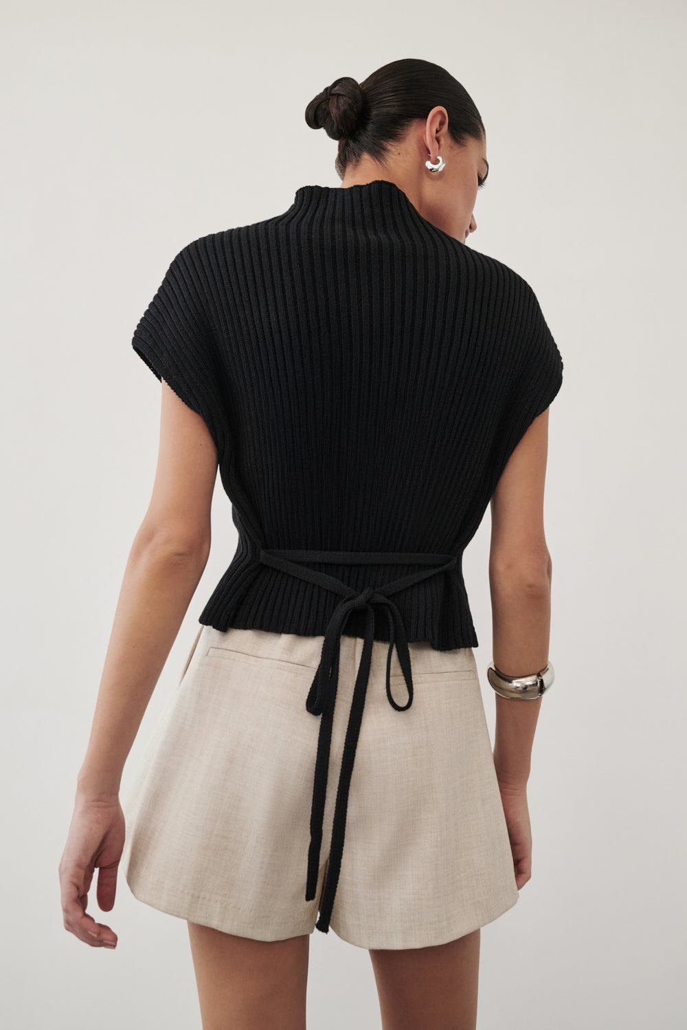 DELLA BLACK KNIT TOP