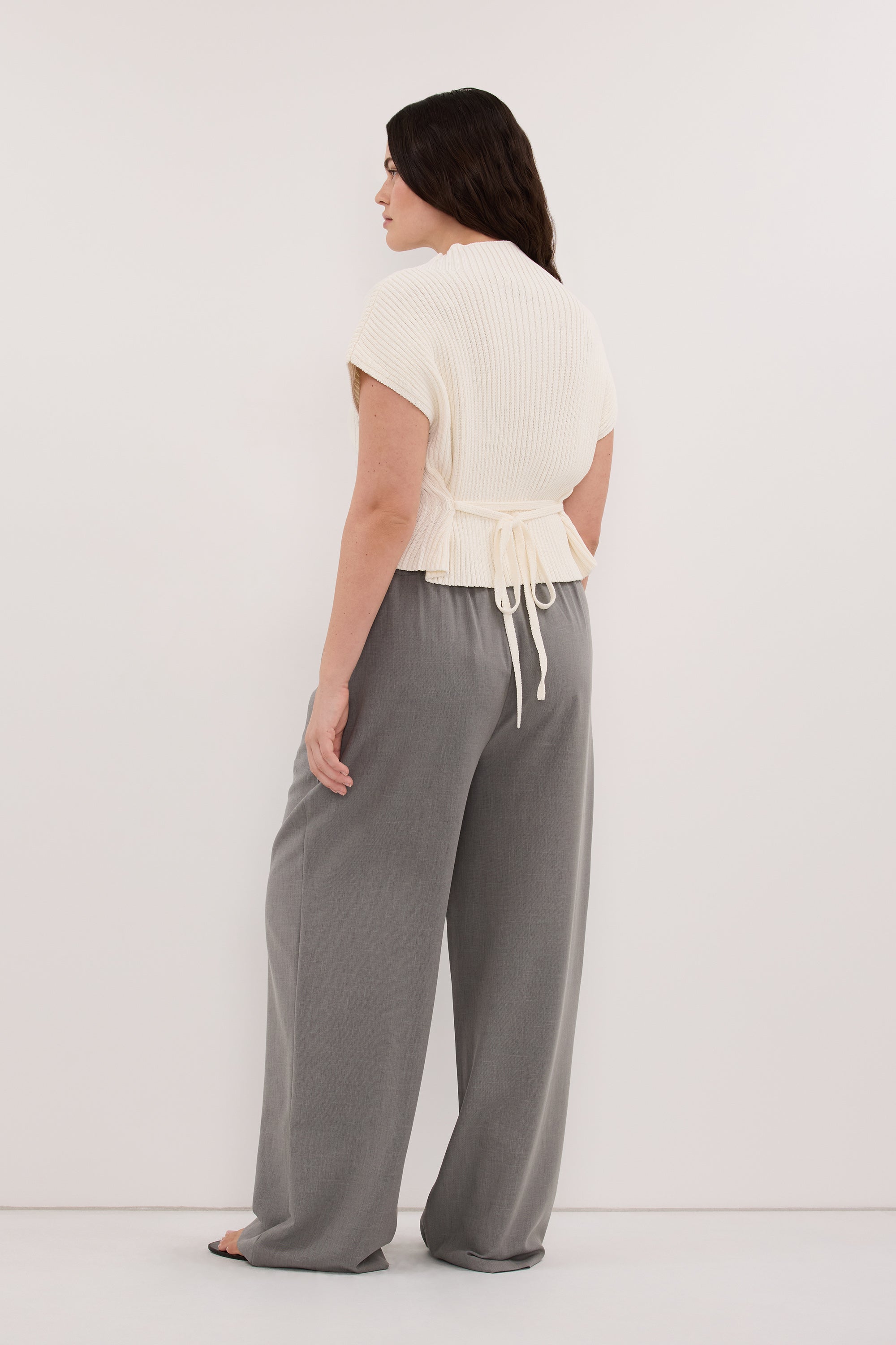 DELLA OFF WHITE KNIT TOP