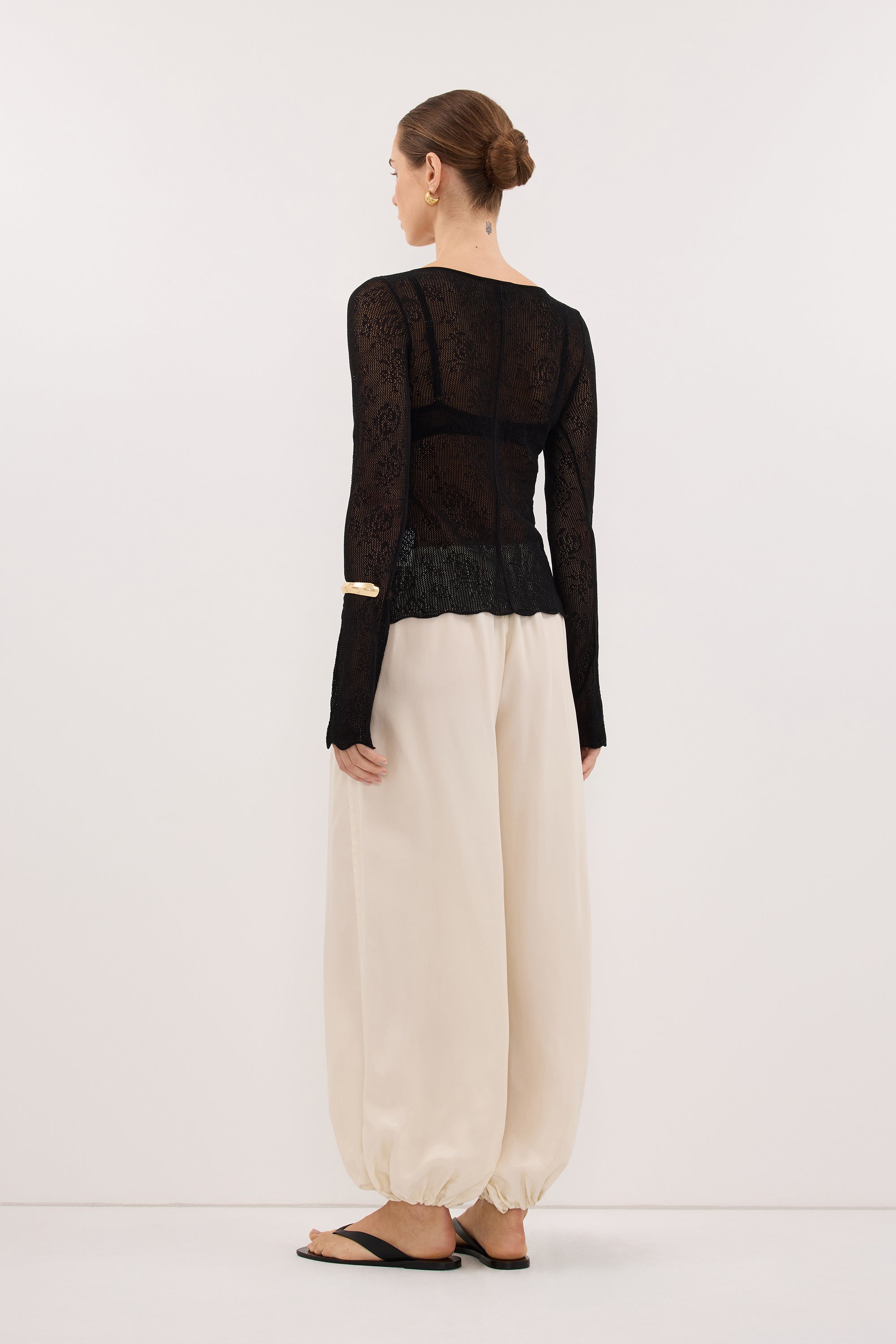 DELIA BLACK LACE BUTTON FRONT TOP