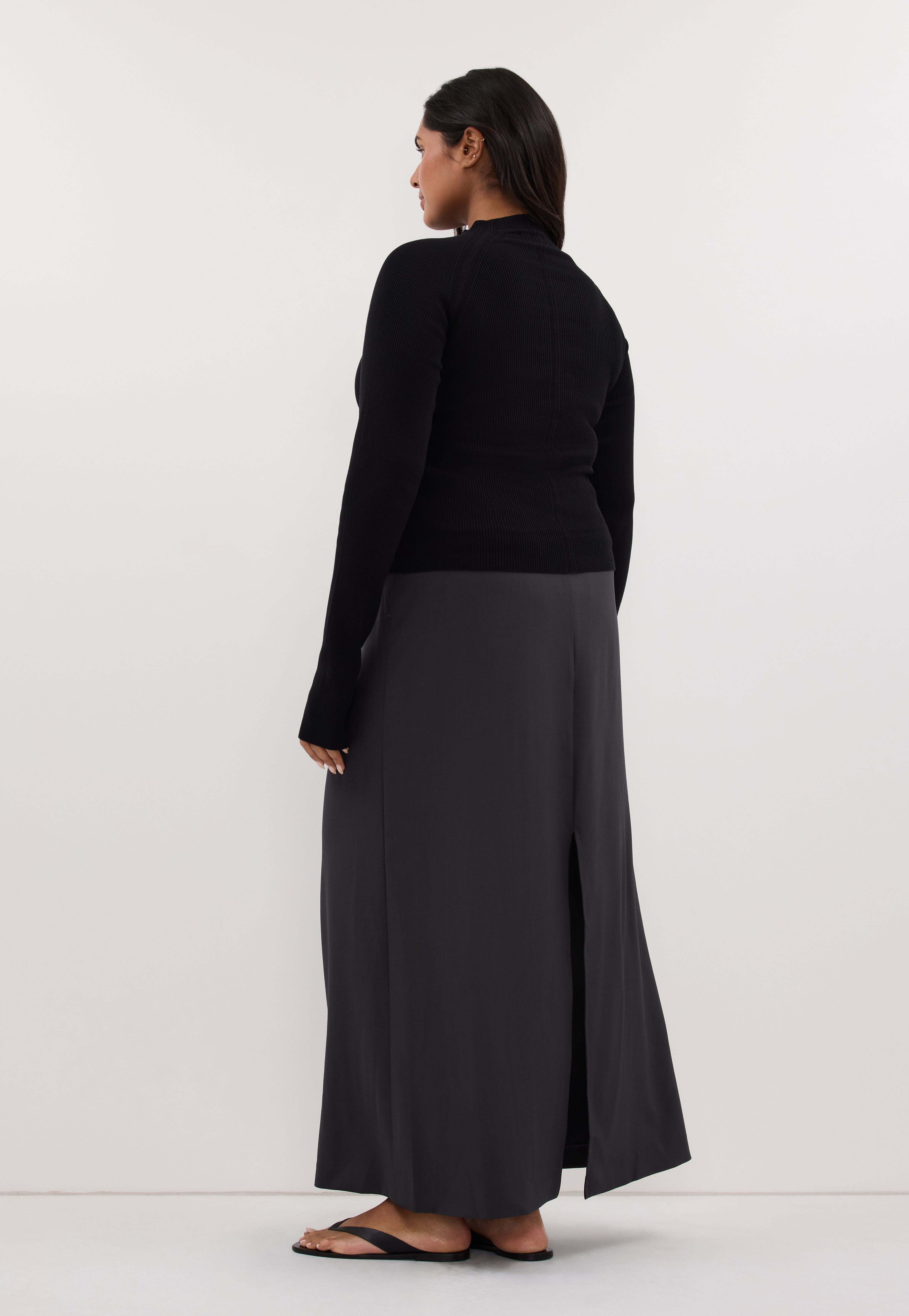 ANGEL BLACK RAGLAN FUNNEL NECK TOP