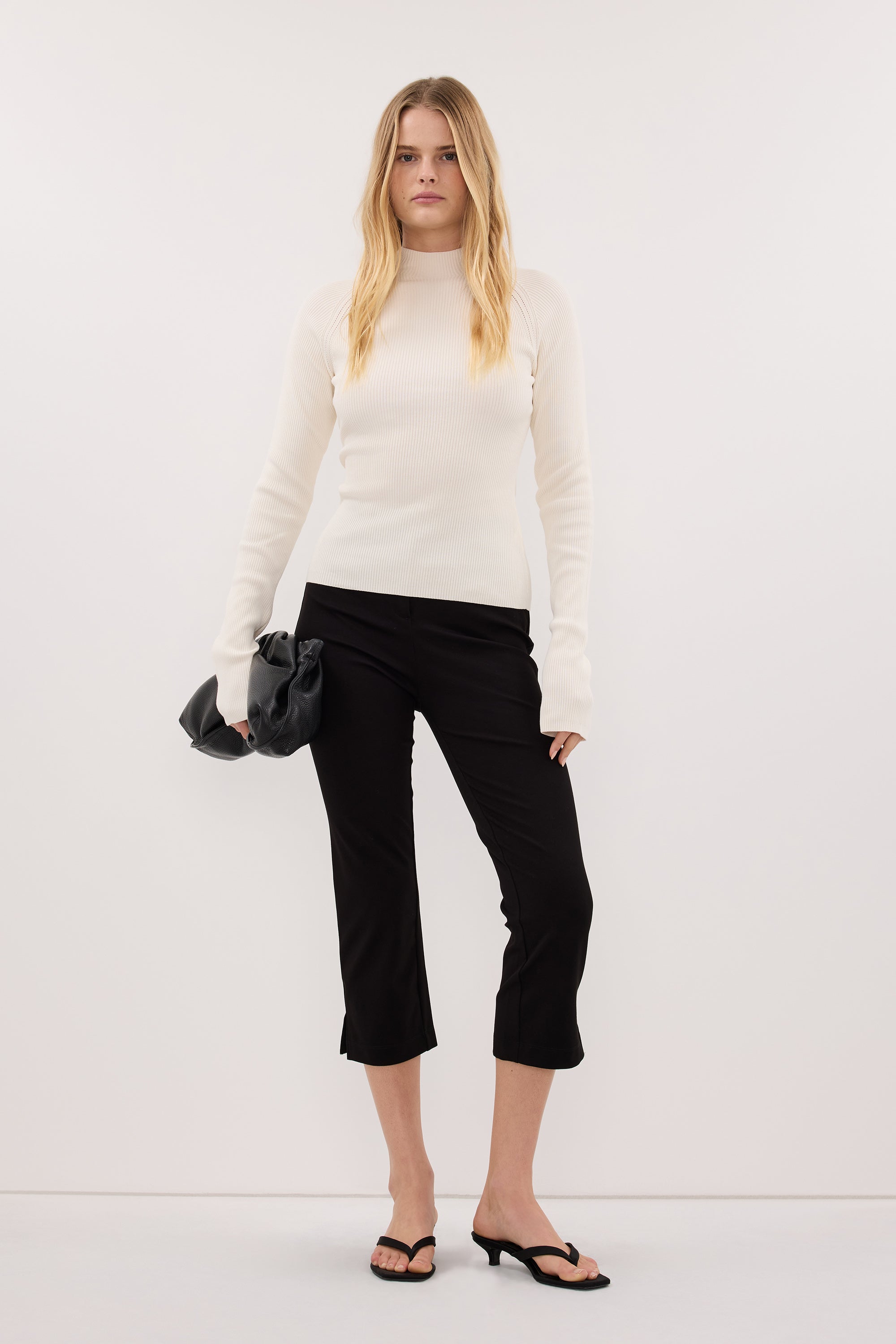 ANGEL CREAM RAGLAN FUNNEL NECK TOP