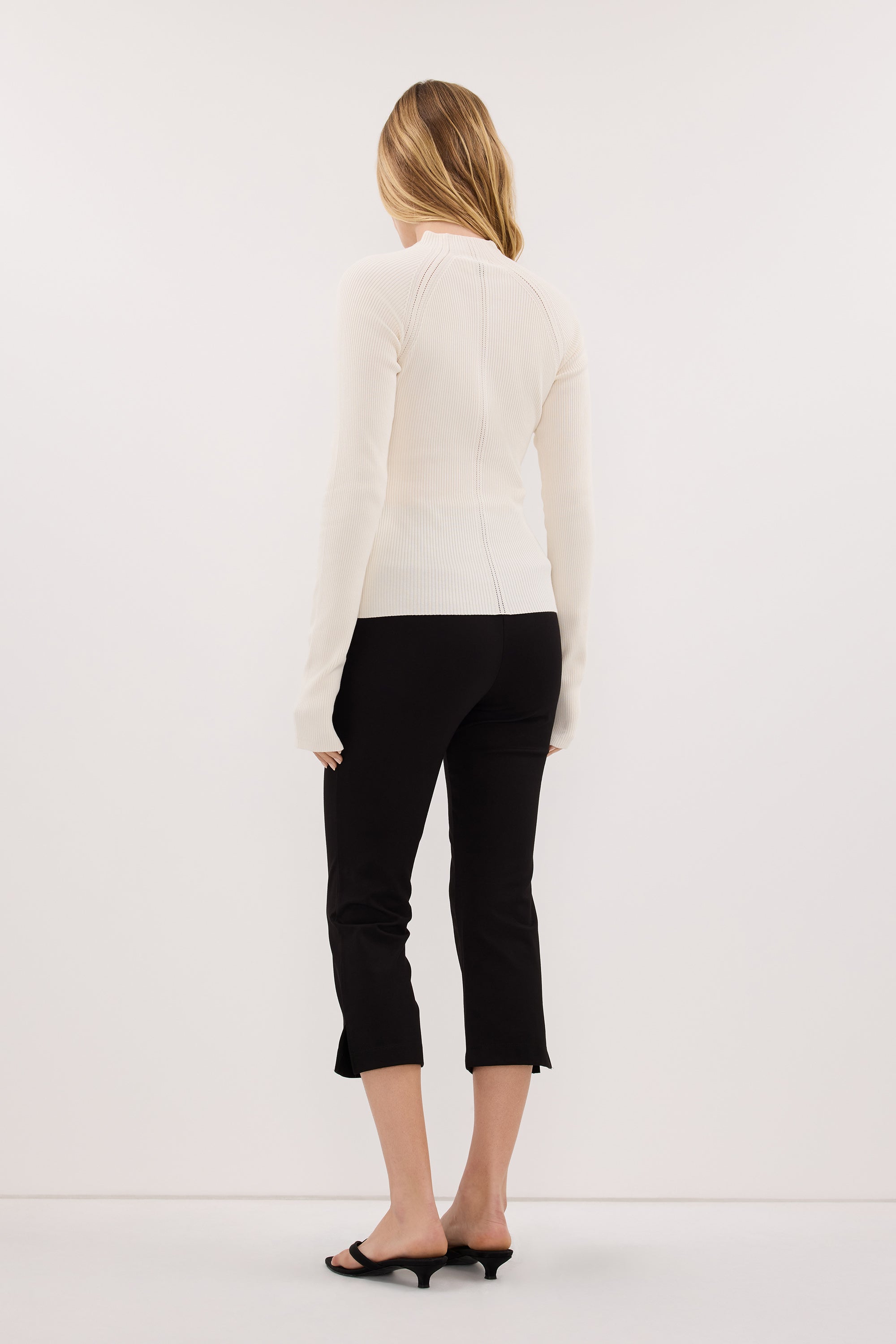 ANGEL CREAM RAGLAN FUNNEL NECK TOP