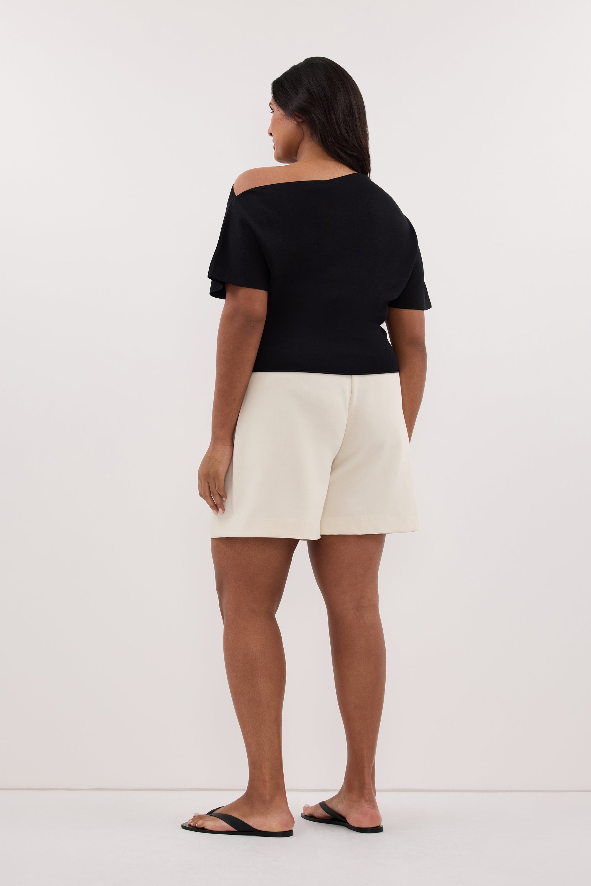 SCARLETT BLACK ASYM KNIT TOP