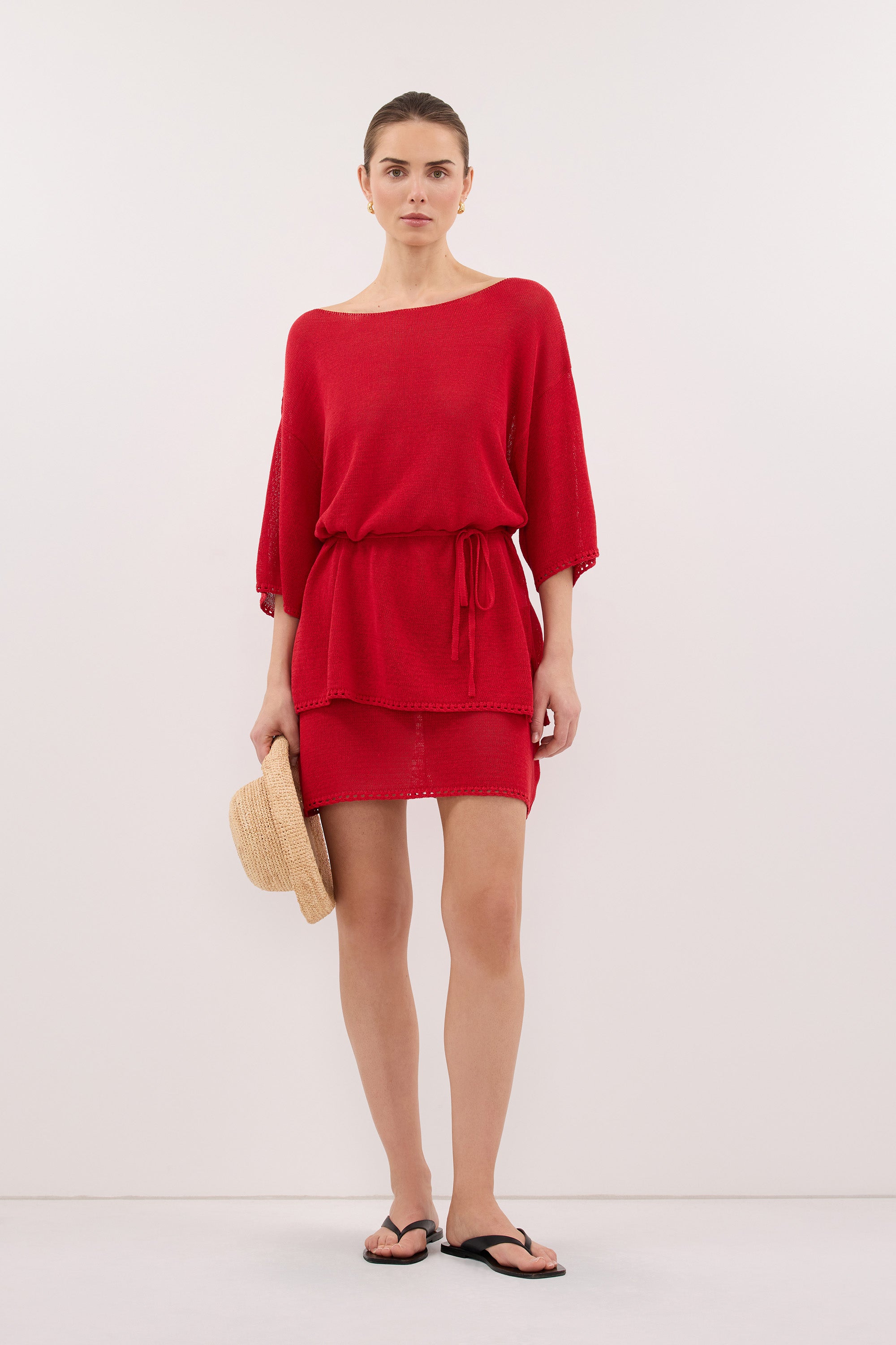 TARI RED BOAT NECK TEE