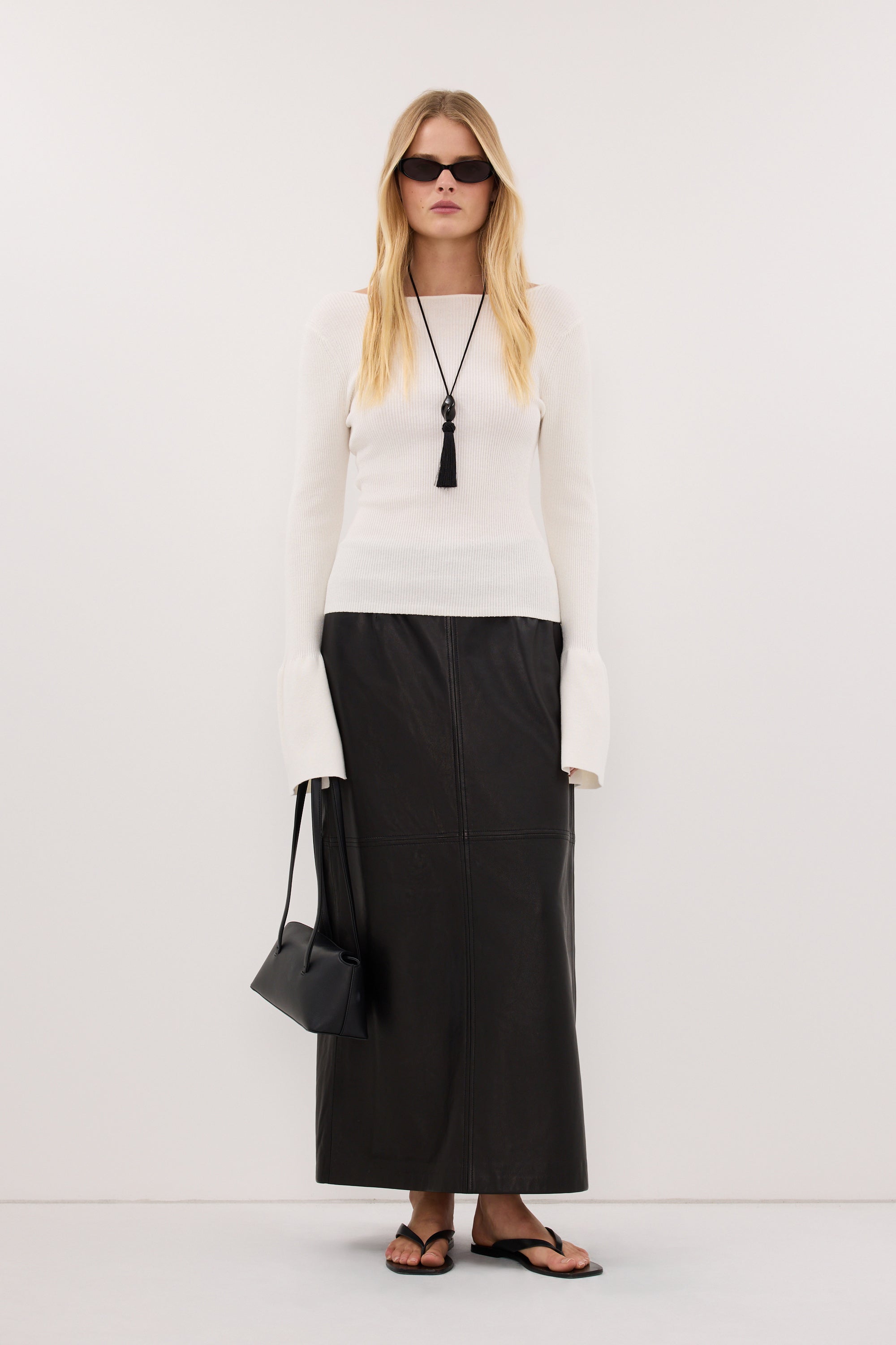 VARA OFF WHITE LONG SLEEVE KNIT TOP