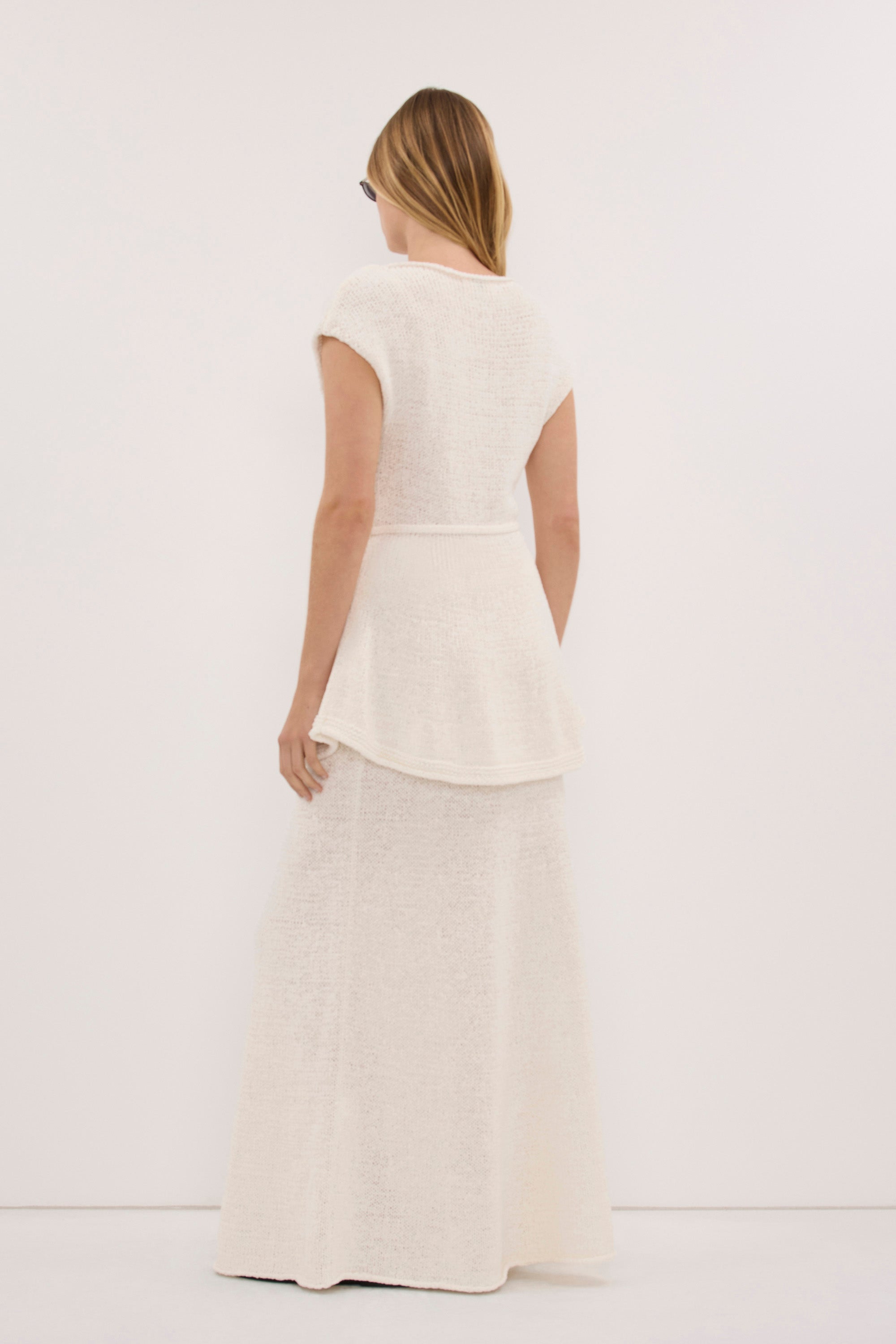 MIREYA OFF WHITE KNIT PEPLUM TOP