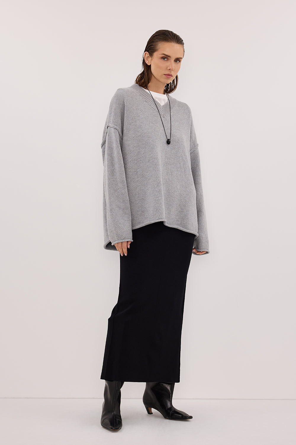 SOL BLACK KNIT MIDI SKIRT