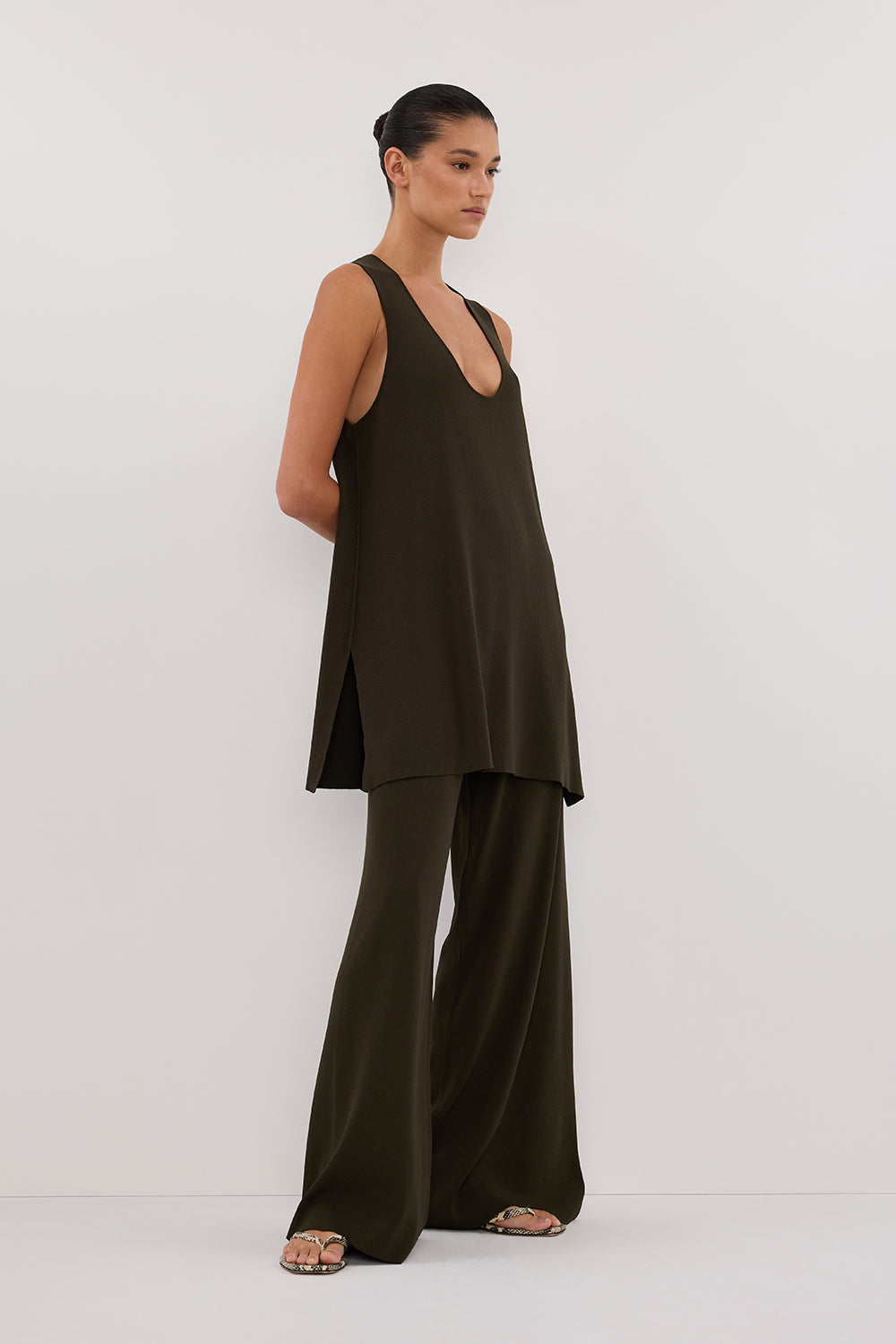 RAY FOREST WIDE LEG KNIT PANT
