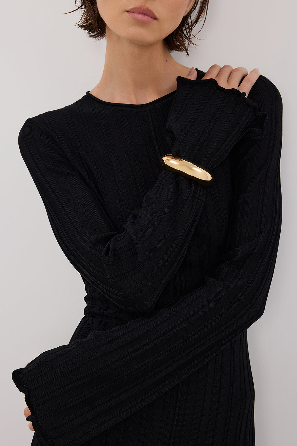 SYLVIA BLACK KNIT MIDI DRESS – DISSH