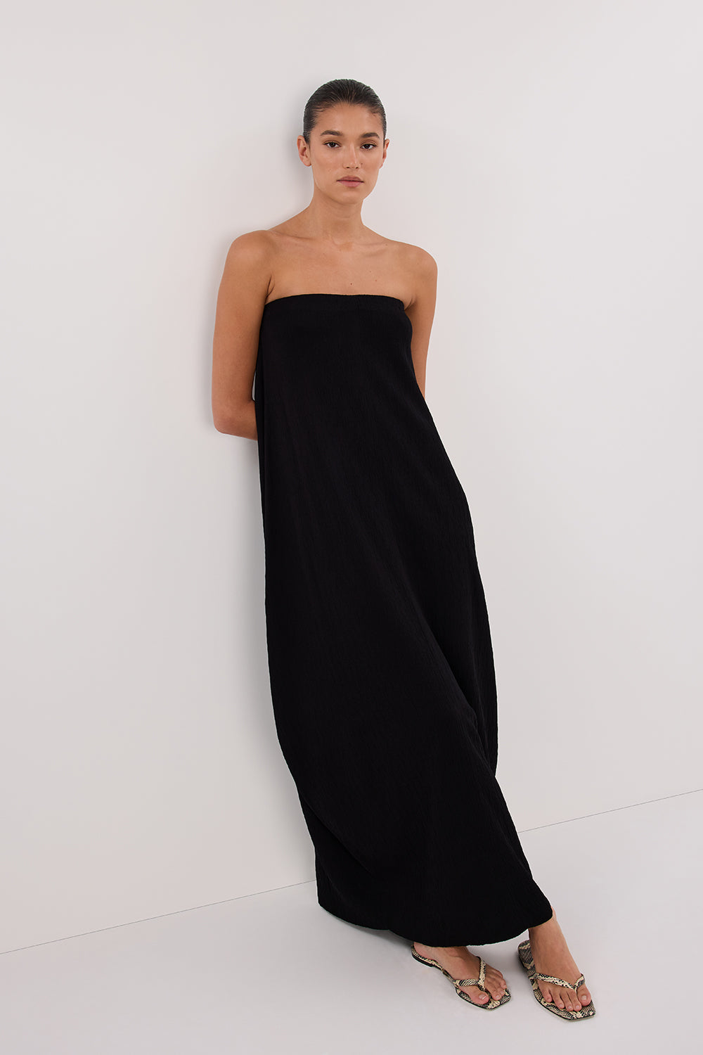 ALIAS BLACK TEXTURED KNIT STRAPLESS MIDI DRESS