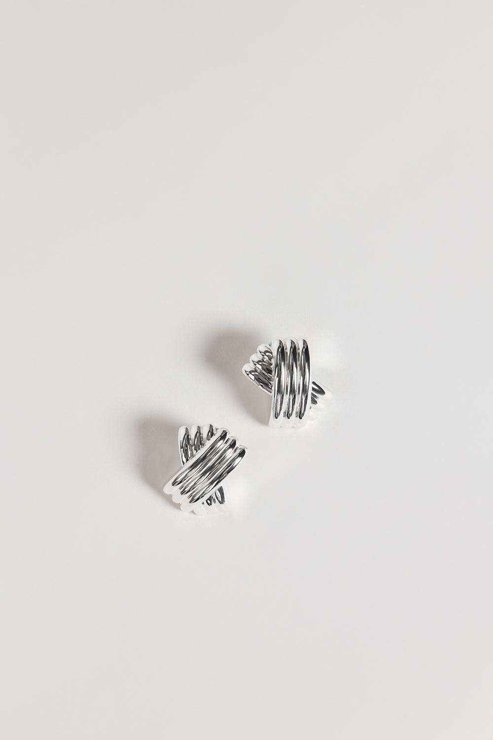 MÉGA TRIPLE X SILVER EARRING
