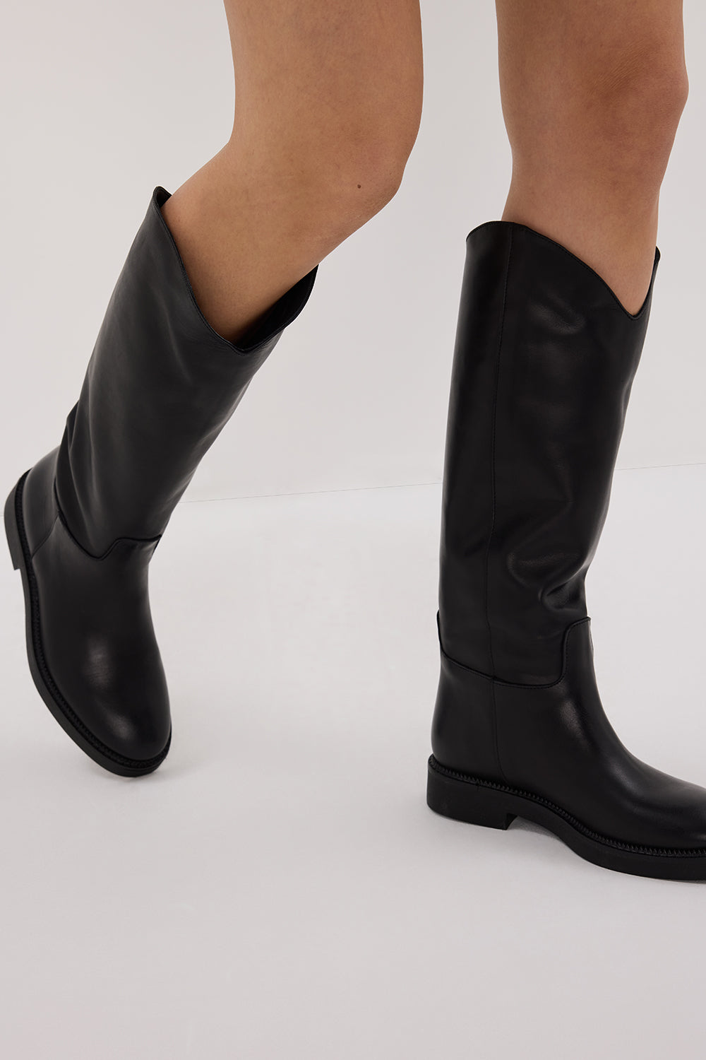 DOF STUDIOS GIADA BLACK BOOT