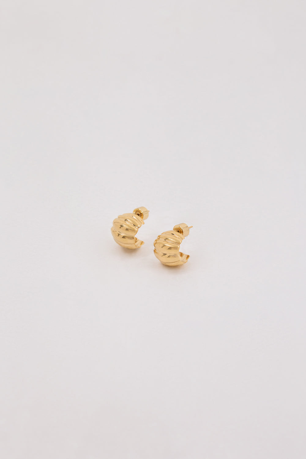 HEAVEN MAYHEM TERRE EARRING GOLD