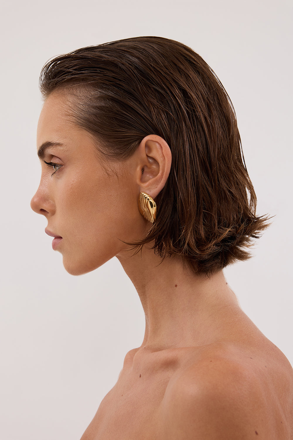 HEAVEN MAYHEM TABI EARRING GOLD