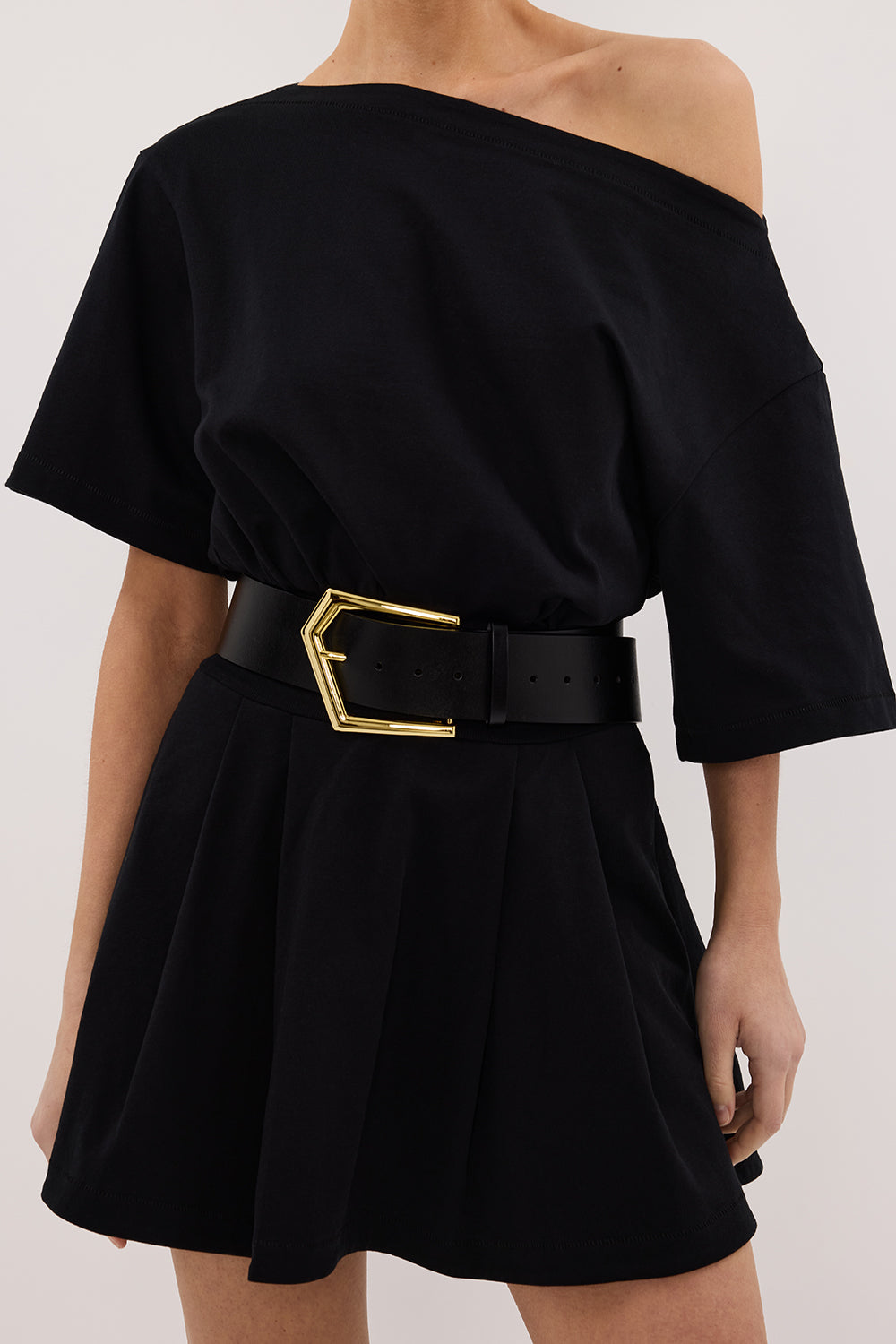 Wide Belt in Black By NOAH THE LABEL