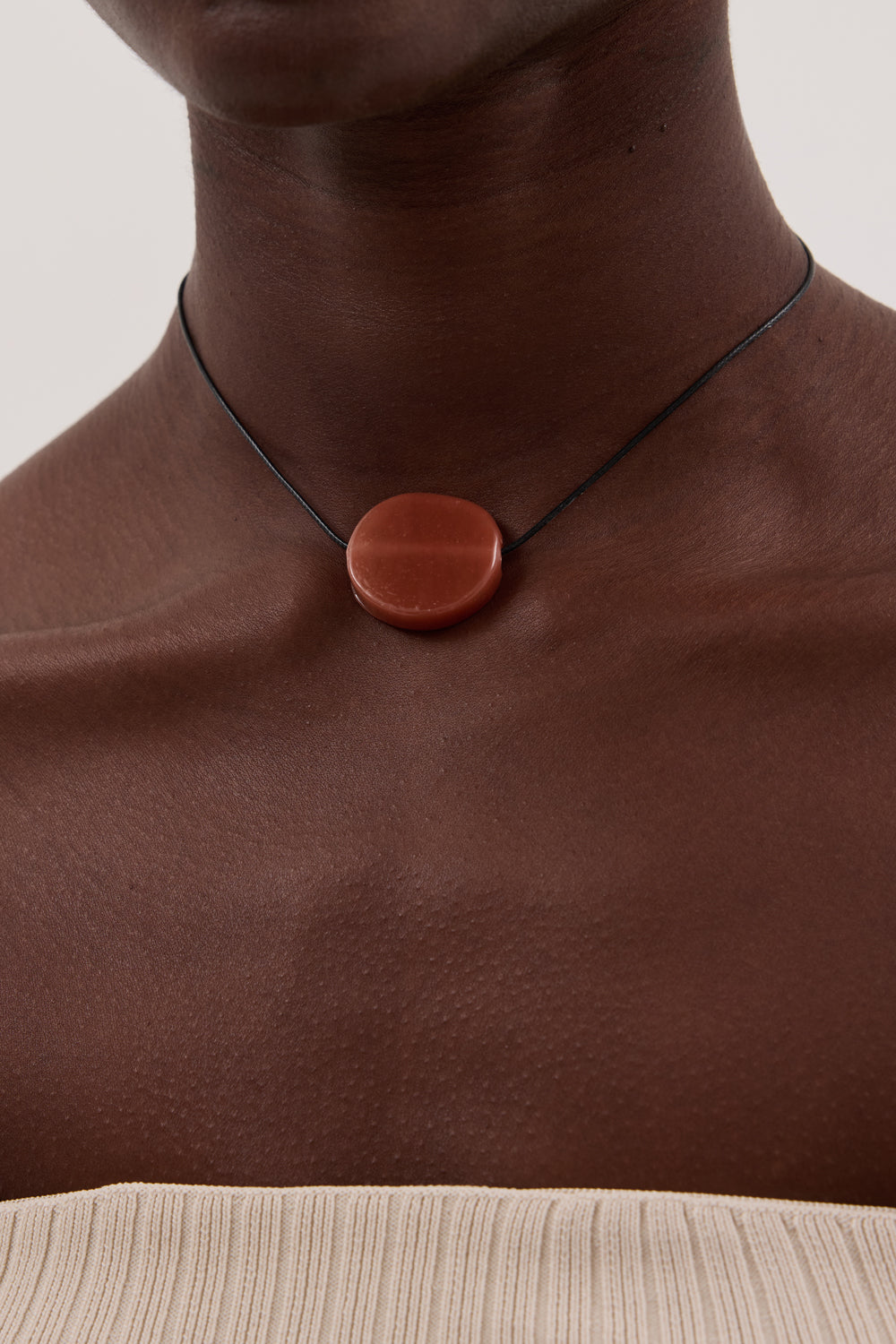 NURI STUDIOS GLASS CIRCLE RED NECKLACE