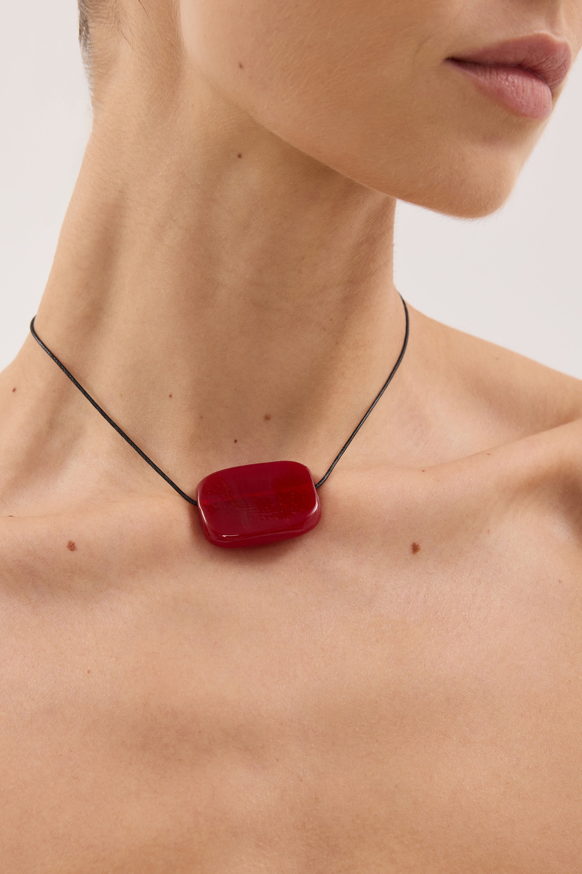 NURI STUDIOS RED RECTANGLE NECKLACE
