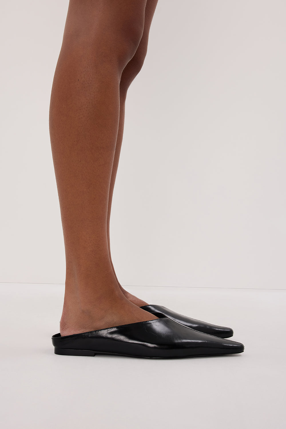 ALIAS MAE OLIVE MULE BLACK