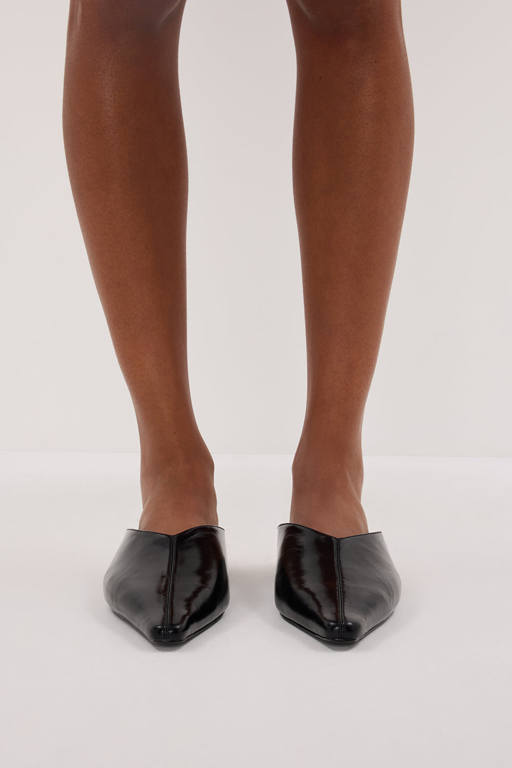 ALIAS MAE OLIVE MULE BLACK