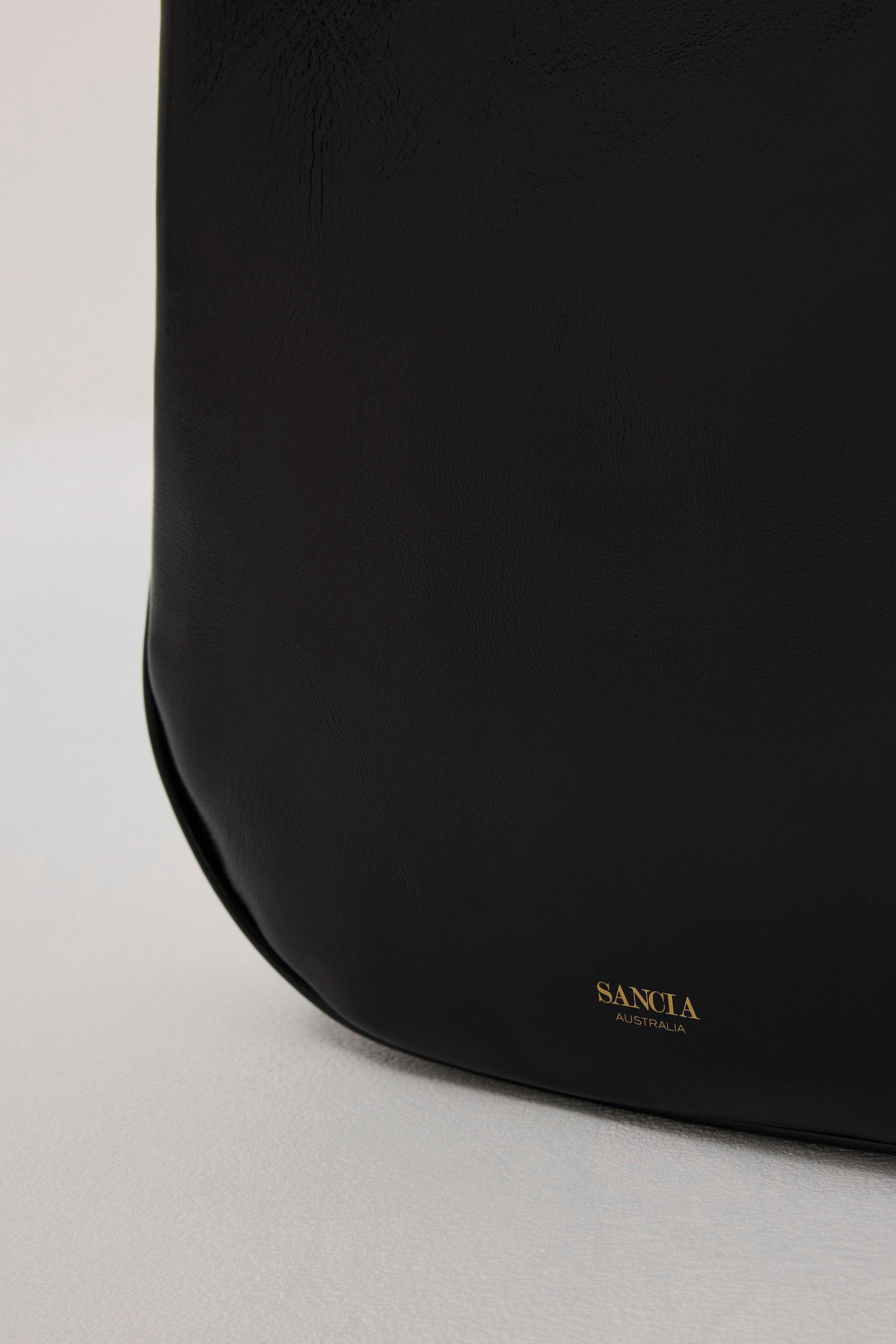 SANCIA THE BLACK SUTTON BAG