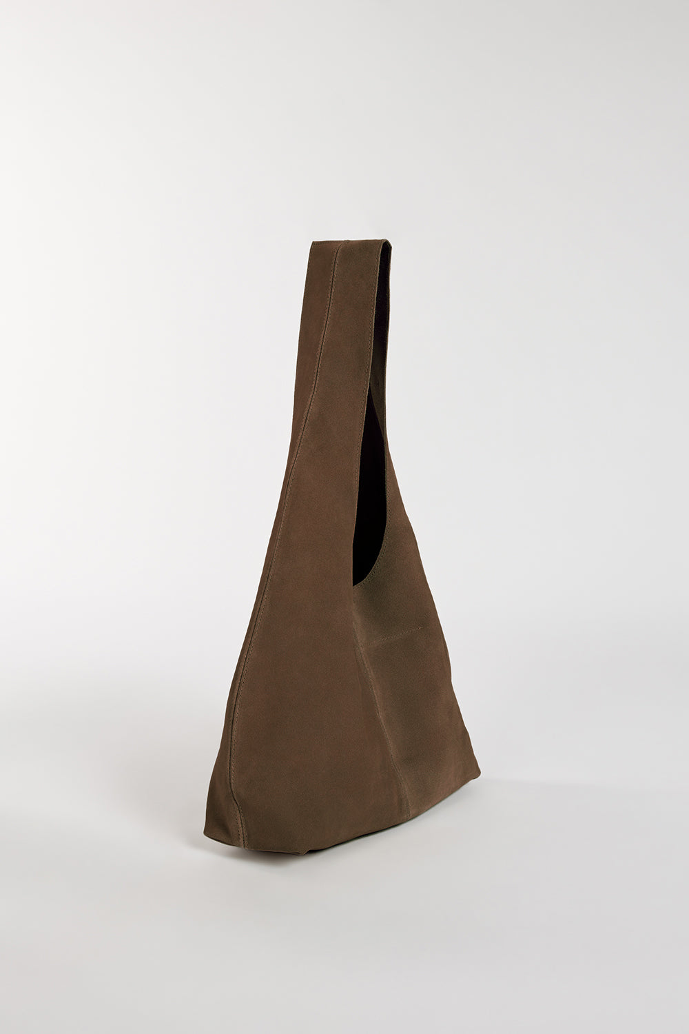 The Bali Tailor 本革スウェード ショルダーバッグ　ブラウン THE BALI TAILOR CLOVER BAG COCOA – DISSH