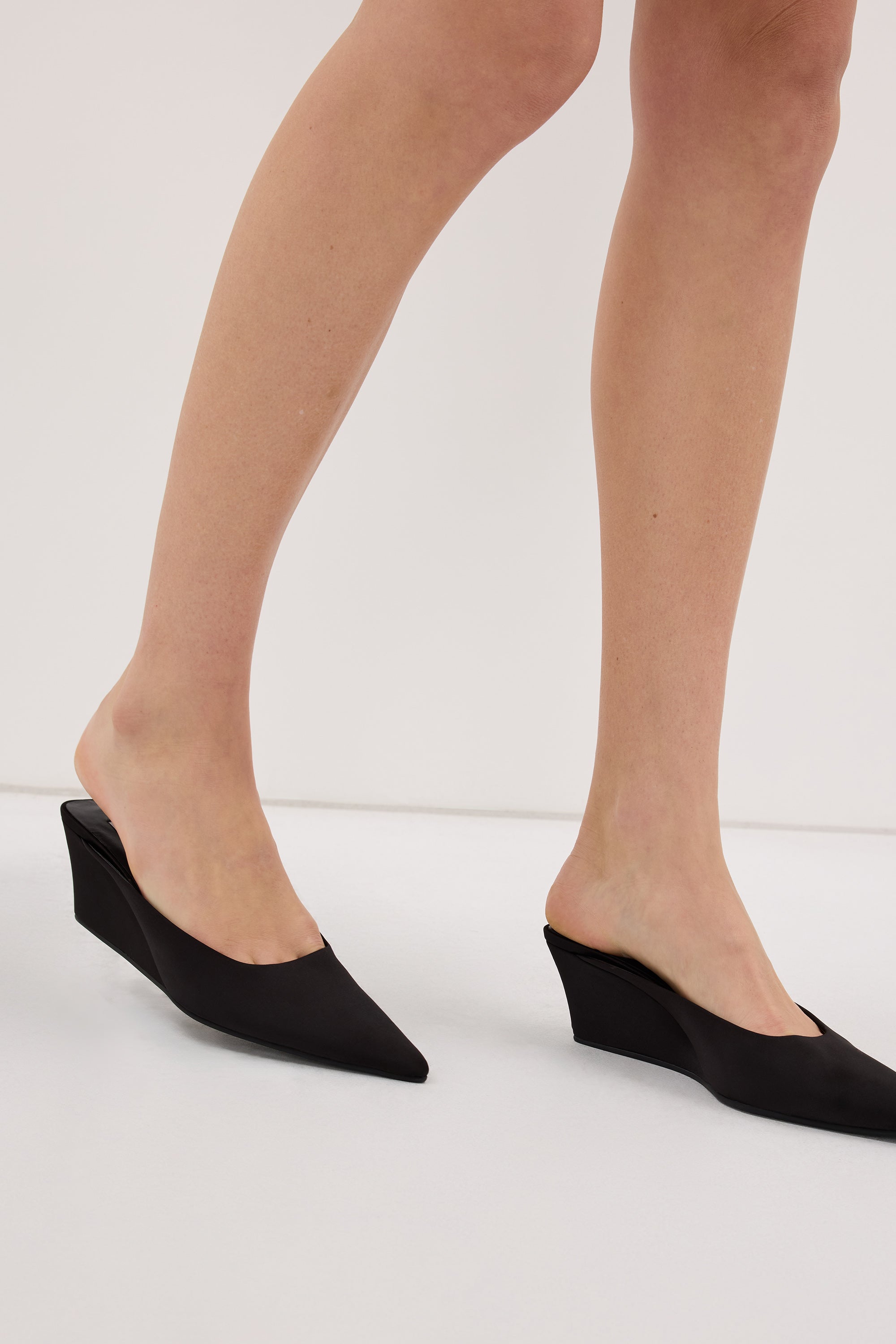SENSO URIELA EBONY WEDGE