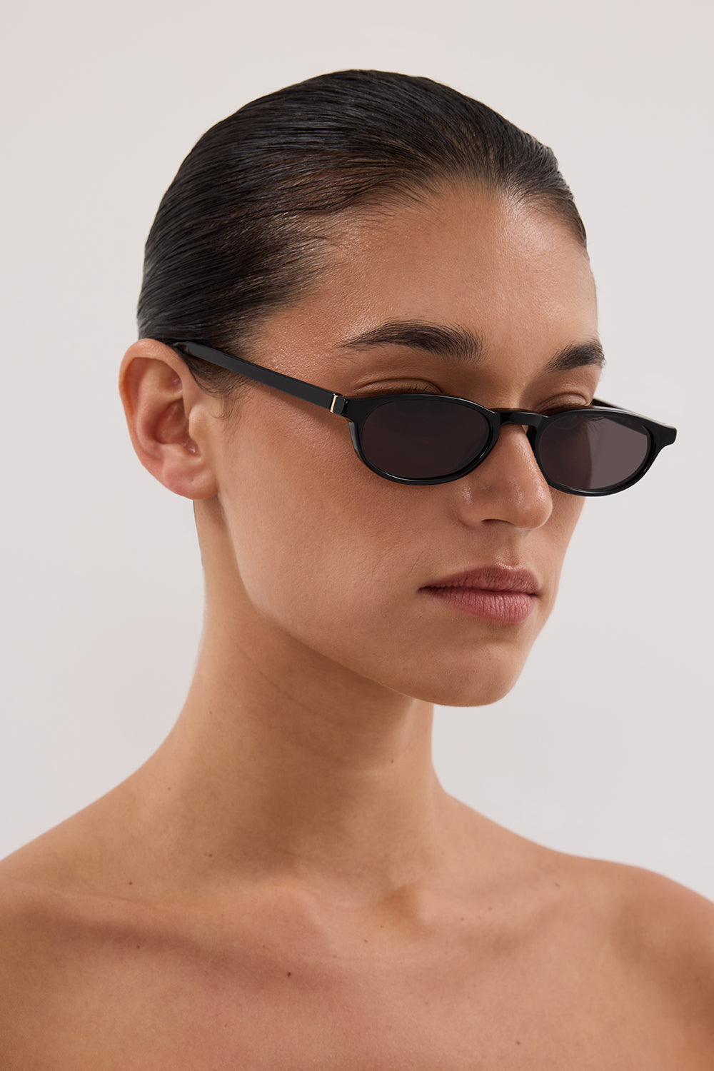 VELVET CANYON VOYAGEUSE BLACK – DISSH display picture 1