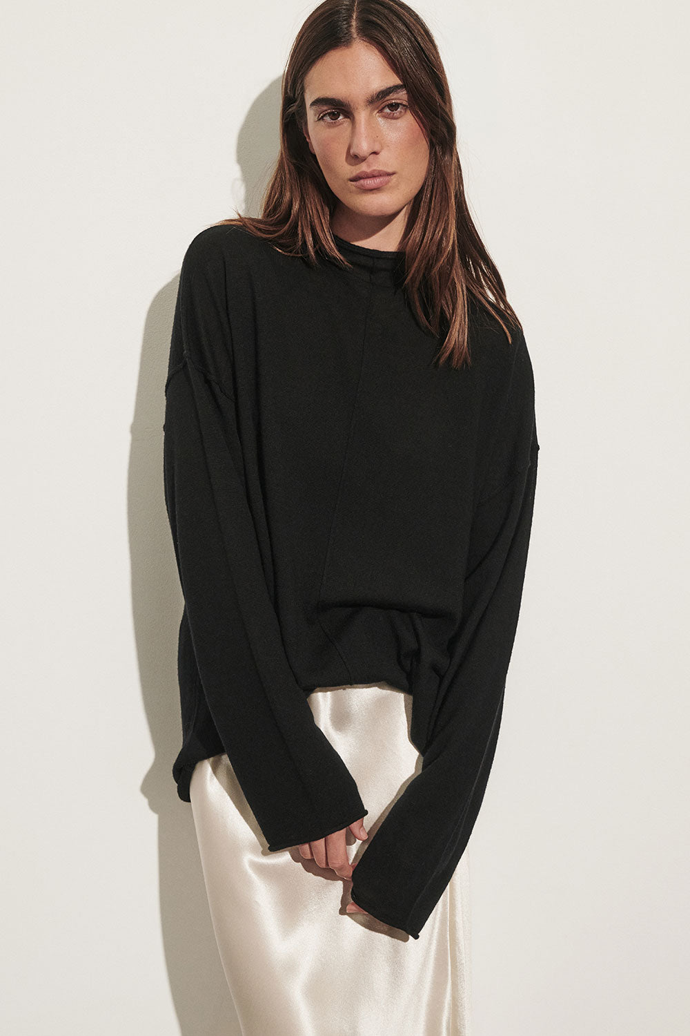VIRELLE BLACK MERINO KNIT TOP
