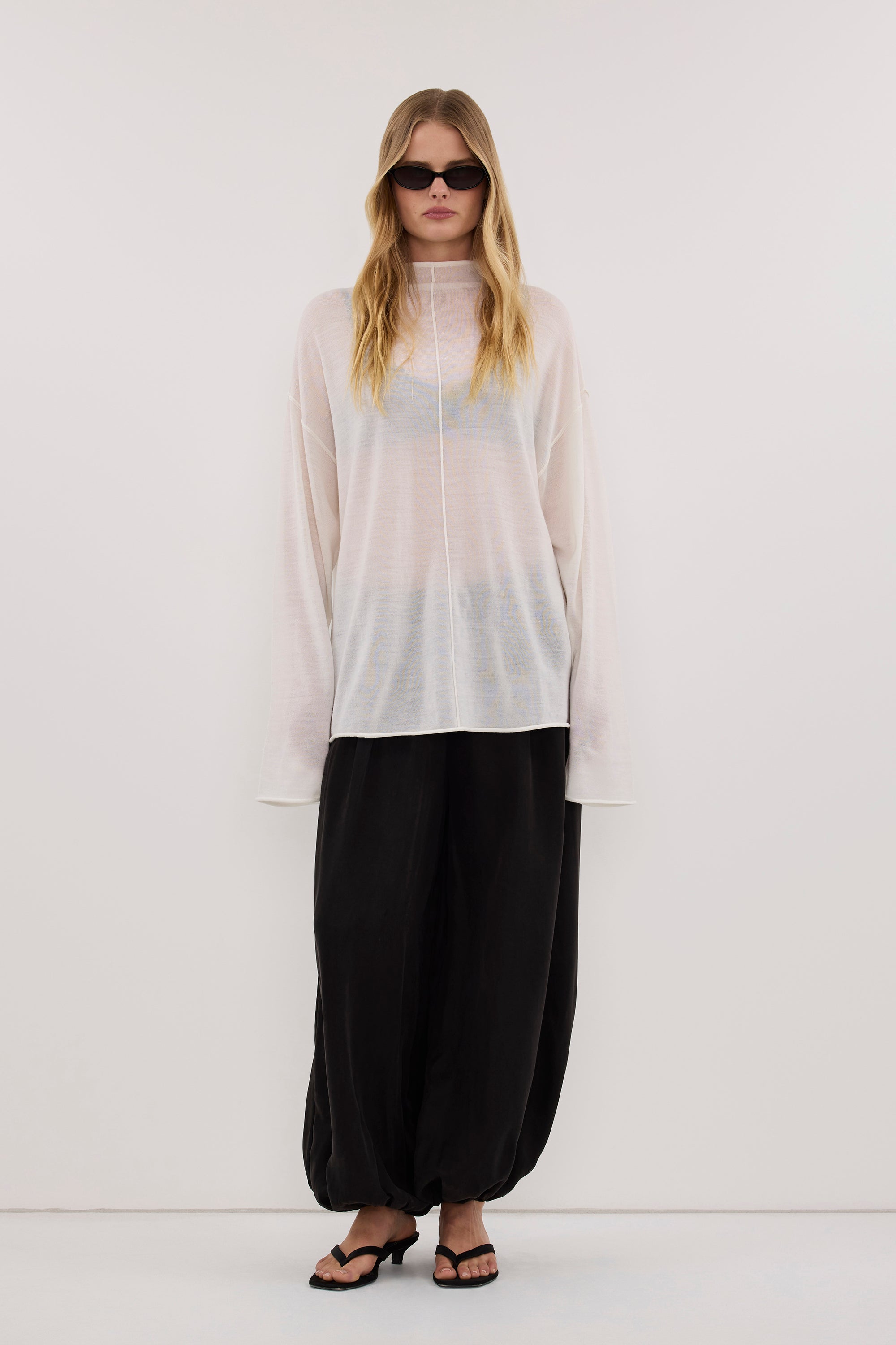 VIRELLE OFF WHITE MERINO KNIT TOP