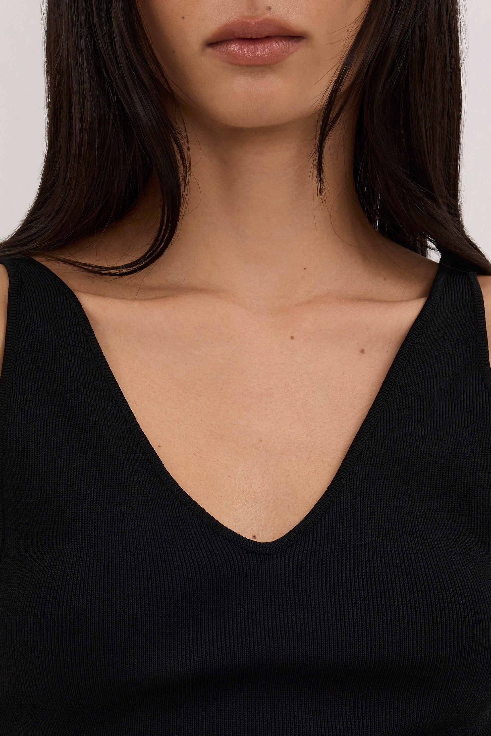 SILVIA BLACK KNIT TANK