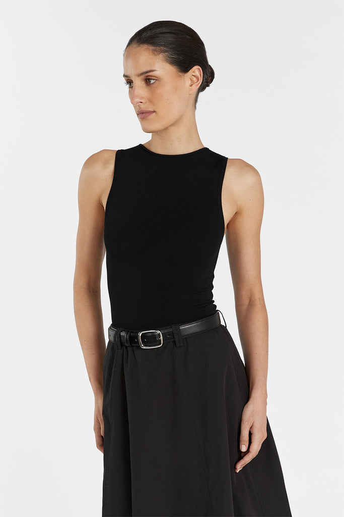 RUBY BLACK BOAT NECK KNIT TOP Dissh