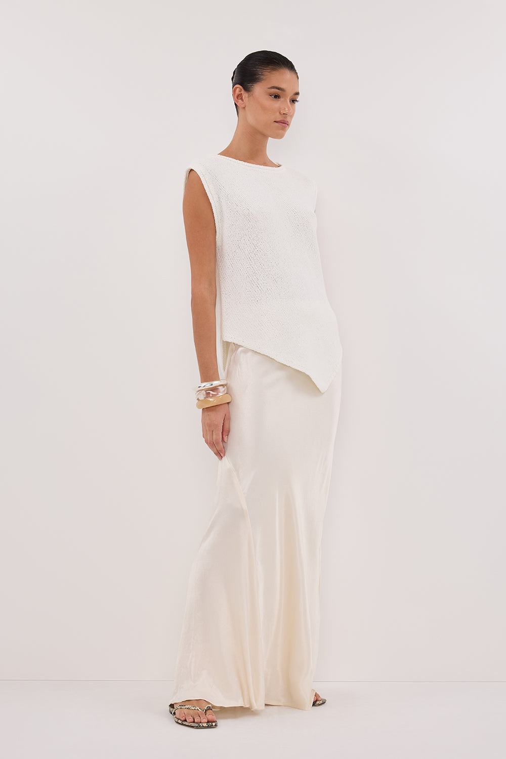 ALTHEA OFF WHITE ASYM KNIT TOP