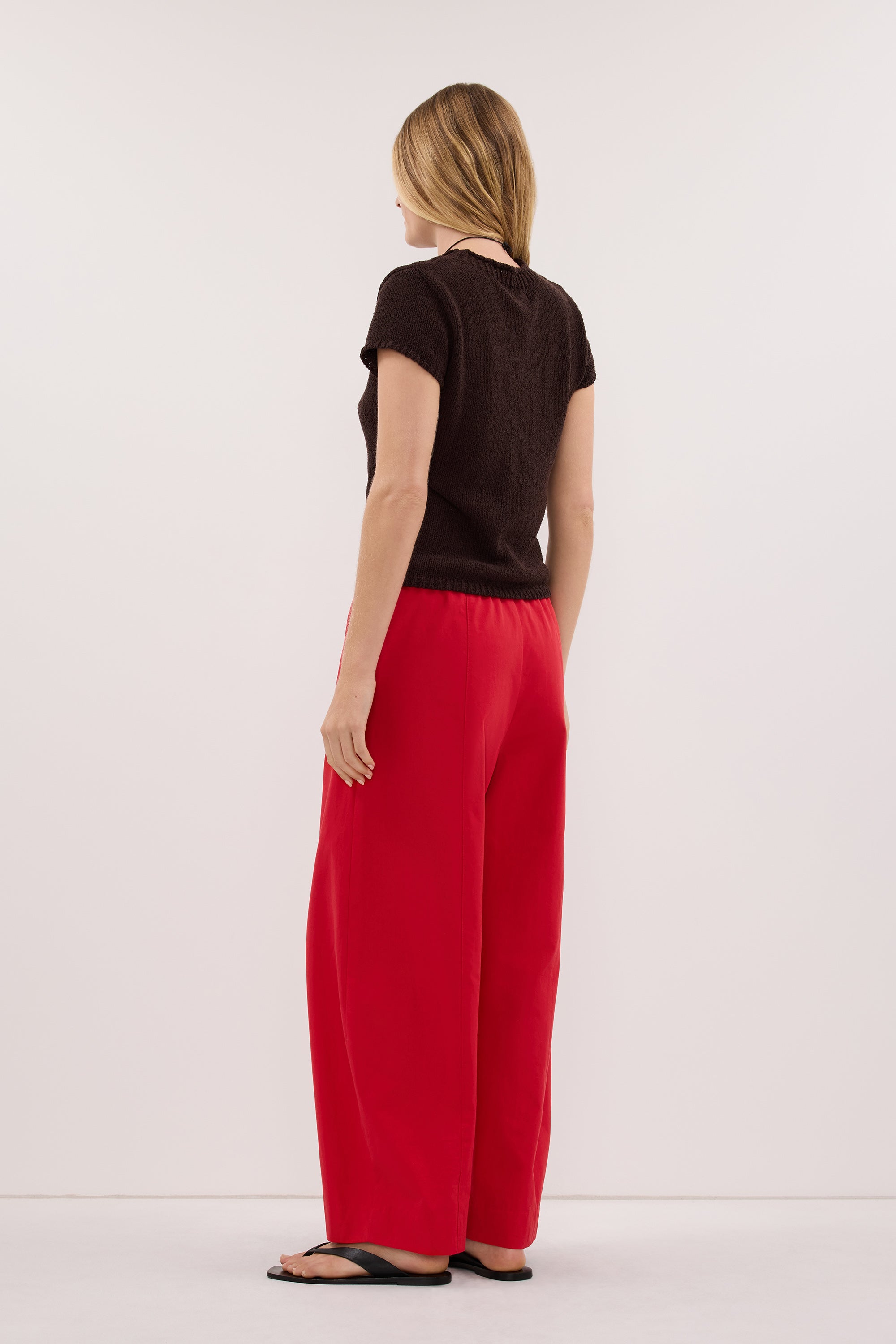 LEO CHOC KNIT TOP