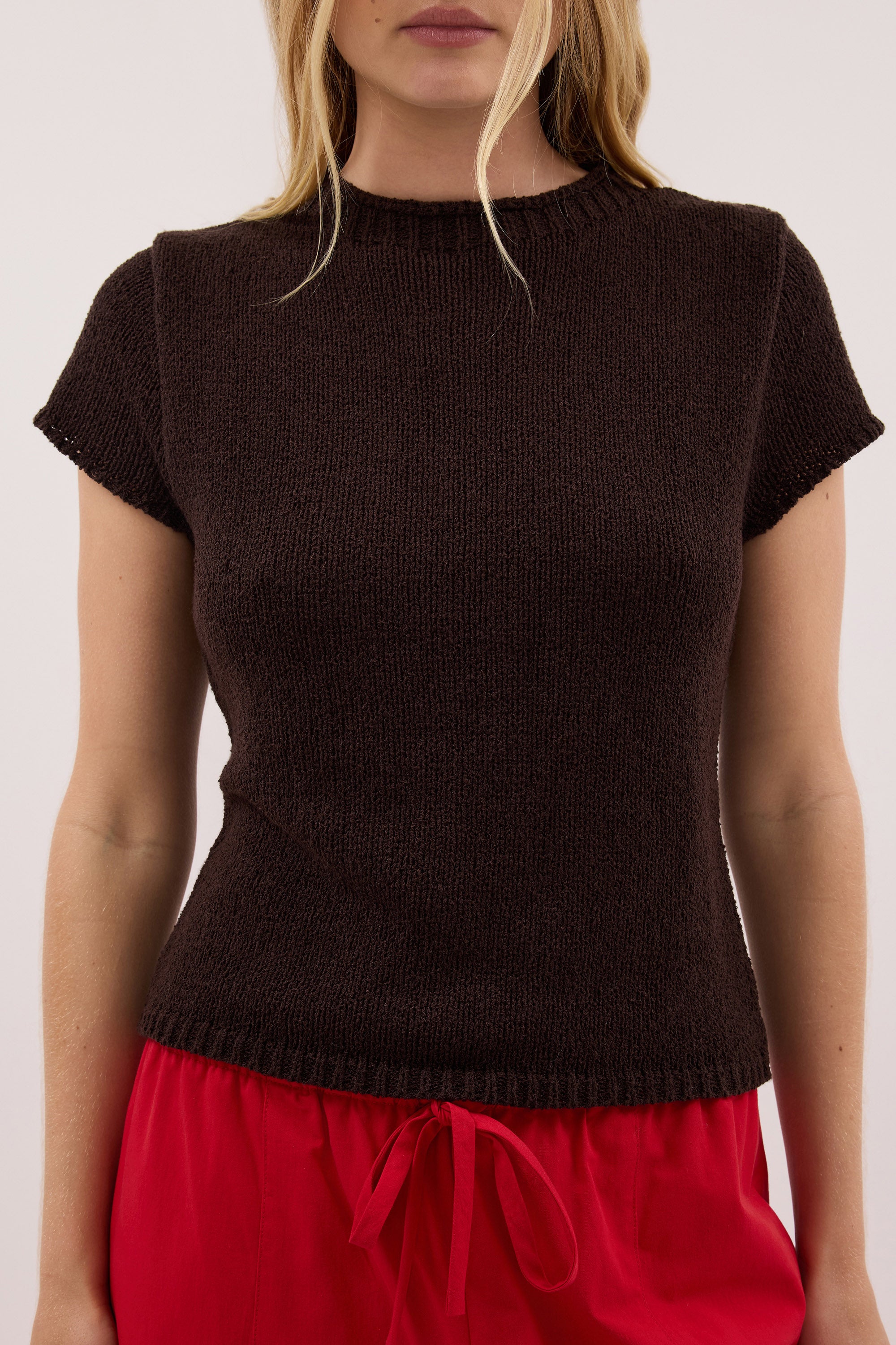LEO CHOC KNIT TOP