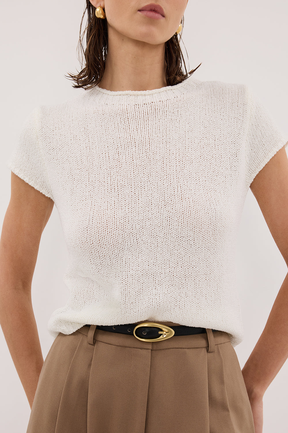 LEO OFF WHITE KNIT TOP