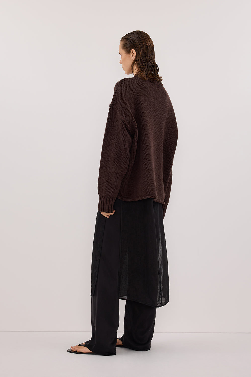 ROY CHOC OVERSIZED LONGLINE KNIT JUMPER