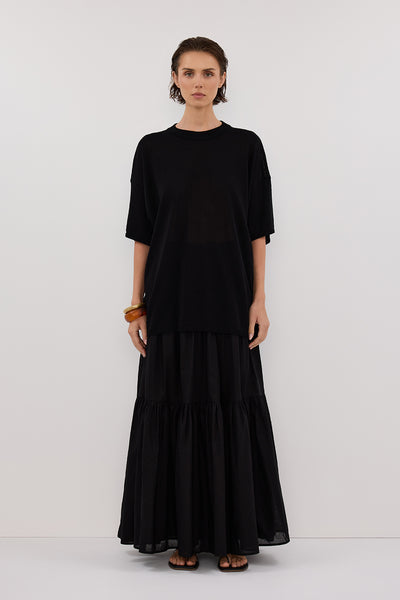 Stas wearing JACKI BLACK OVERSIZED KNIT TEE