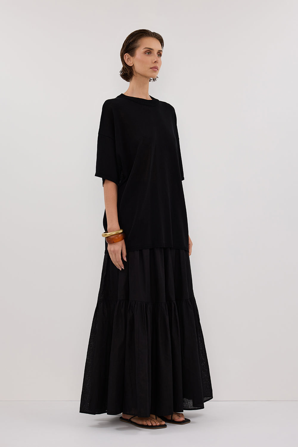 JACKI BLACK OVERSIZED KNIT TEE