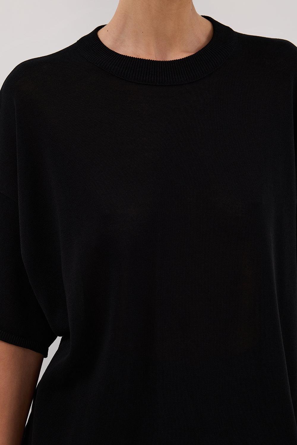 JACKI BLACK OVERSIZED KNIT TEE